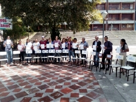 “Sillas Vacías” recordaron a caídos en Mérida