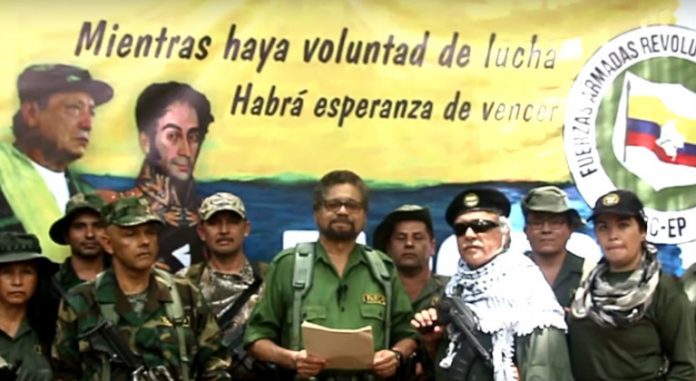 exguerrilleros culpan al gobierno de traición