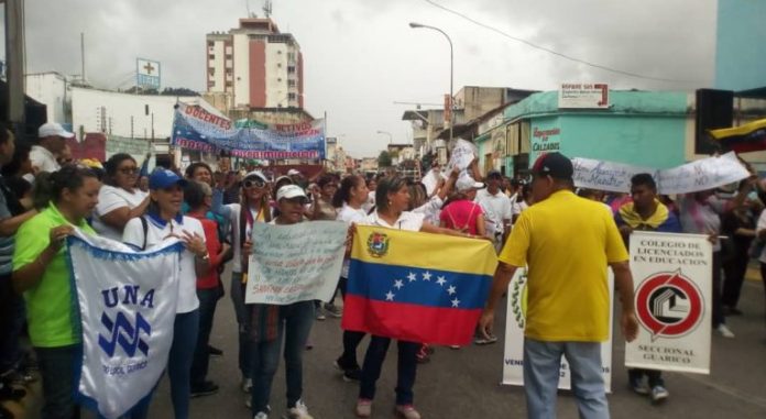 docentes convocan a paro por convenciones colectivas