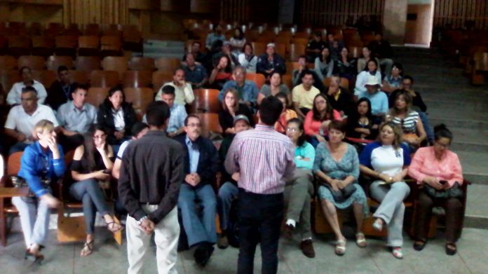 ULA decide medidas de flexibilización laboral tras bajos salarios