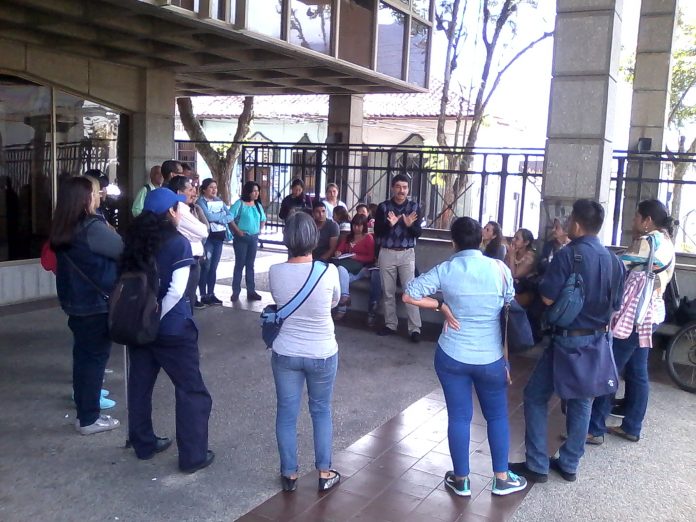 Paro de 72 horas realizarán los docentes en Mérida