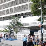 Hospital JM de los Ríos sin agua potable ni insumos