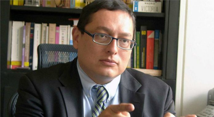 José Vicente Haro - Asamblea Nacional debe investigar denuncias de corrupción