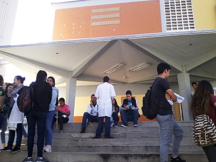 Estudiantes de la ULA aspiran que los electos cumplan con sus promesas