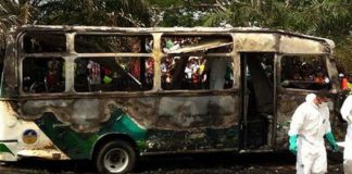El autobús iba en dirección a Cali cuando explotó, matando a sus siete ocupantes