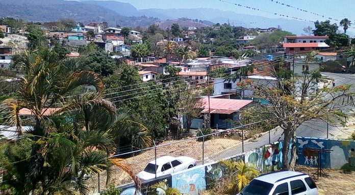 Comunidad de José Adelmo Gutierrez en Mérida sufre por falta de agua