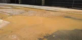 Se rompió una tubería de agua en Caracas