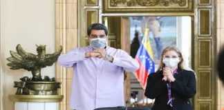 Maduro sustituye a viceministro de refinación