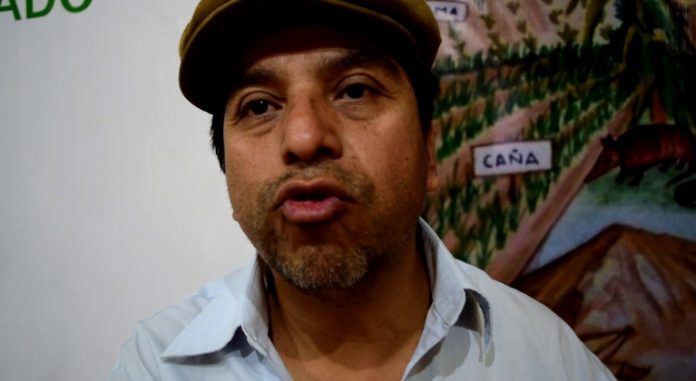 Máximo Ba Tiul Para el analista indígena Máximo Ba Tiul, los aborígenes de Guatemala son discriminados durante la pandemia