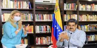 Maduro ofrece apoyo a comerciantes y empresarios