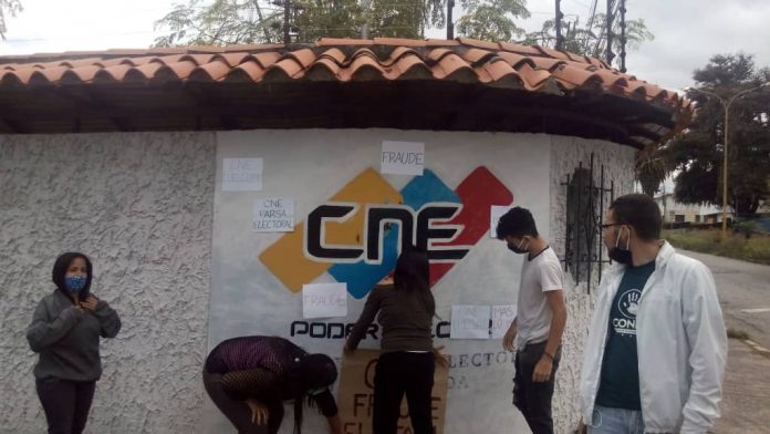 Estudiantes de la ULA rechazan nueva junta directiva del CNE