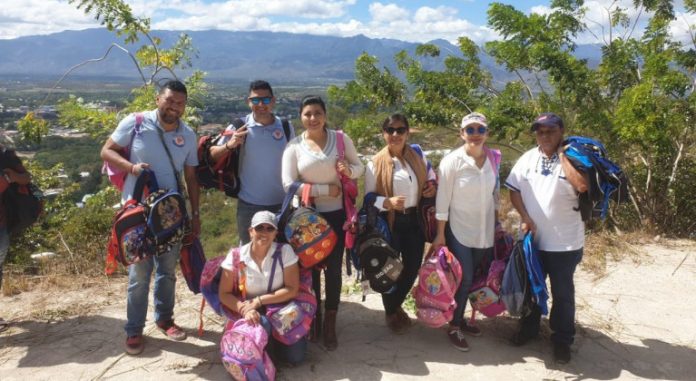 La asociación de Hondureños Solidarios en Barcelona trabaja para atender a algunos de los varados