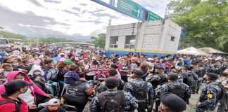 Caravana de migrantes hondureños ya se encuentra en Guatemala