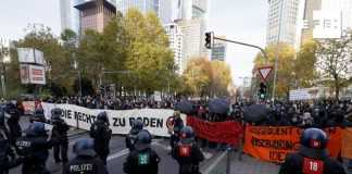 Altercados en marcha alemana contra restricciones por la COVID-19 alemania