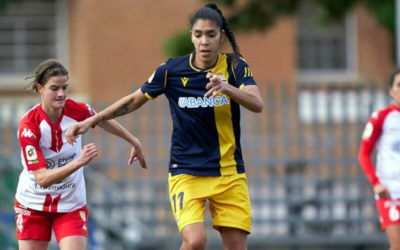 femenino_gabriela_garcia_deportivo_la_coruna_2021_rcdeportivoes_1349x594-800x500