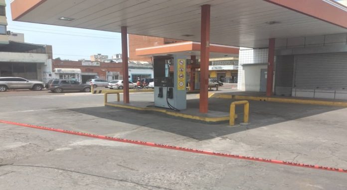 Gasolinera Puerto La Cruz