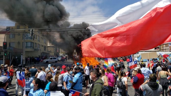 Chile protesta