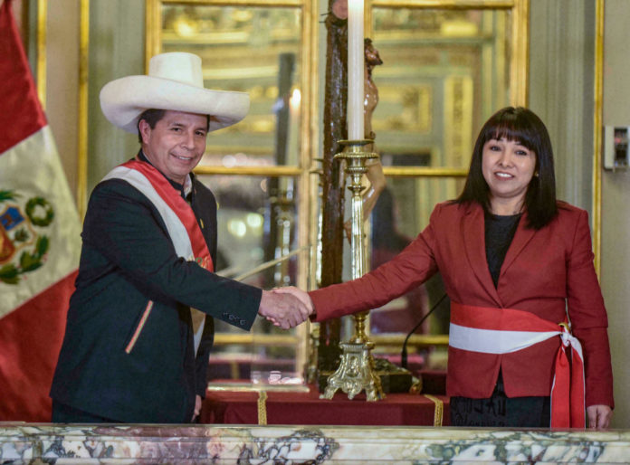 Nueva primera ministra de Perú Mirtha Vásquez