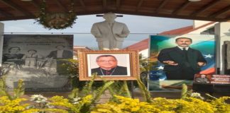 Homenaje Obispo de Trujillo