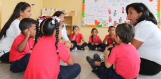 maestros - educación en Venezuela