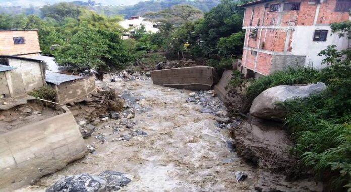 Dique La Fría Mérida