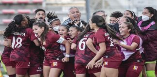 Las chamas sub20 celebran los goles