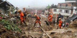 Van 120 muertos por las lluvias en Brasil