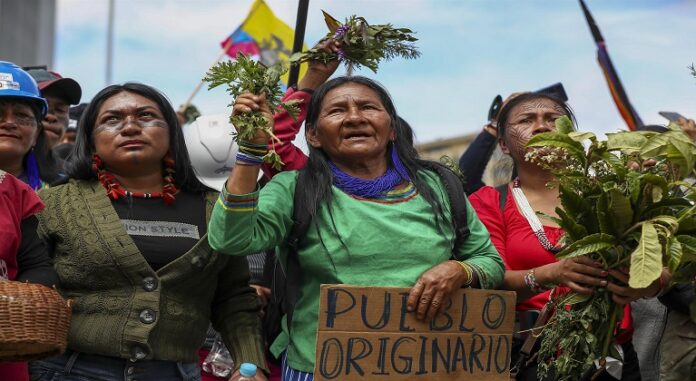 Mujeres indígenas