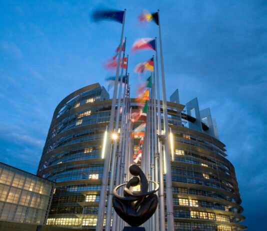 Parlamento Europeo pide sancionar a jueces nicaragüenses