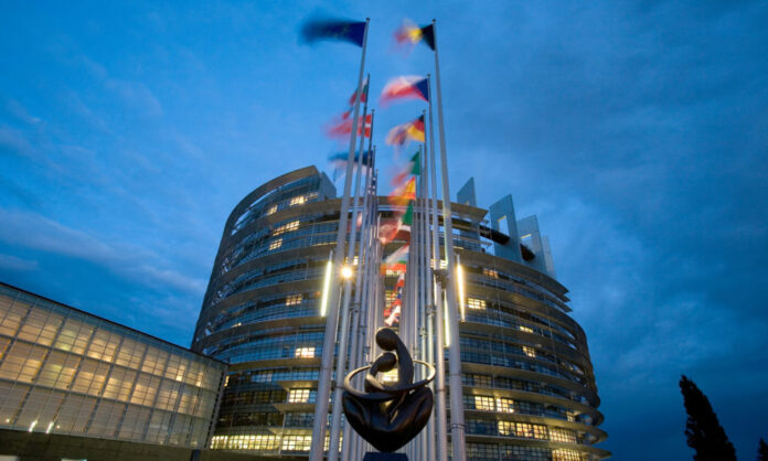 TREASURIES FALL Parlamento Europeo pide sancionar a jueces nicaragüenses