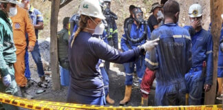 Continua rescate de 14 mineros en Colombia
