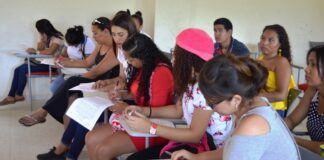 Estudiantes universitarios en la Guajira