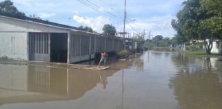 Lluvia e inundación en Guasdualito