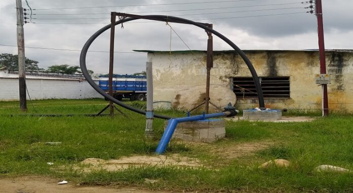 Toma pública de agua, El Nula