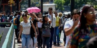 Mujeres en Caracas - referencial al informe sobre los productos de higiene para las mujeres