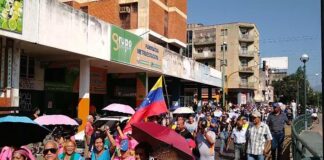 Marcha bolsas vacías