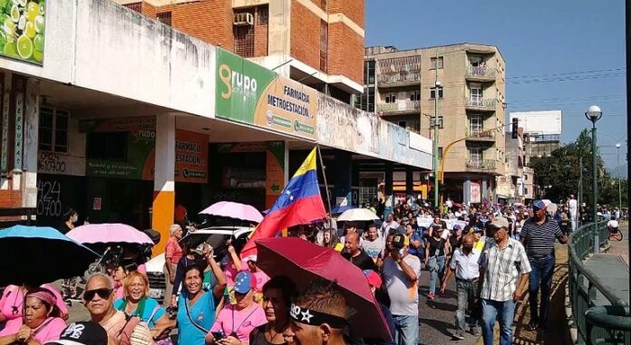 Marcha bolsas vacías