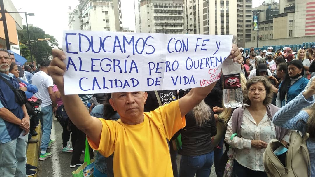 28 protestas en Venezuela en un solo día, según ONG Radio Fe y