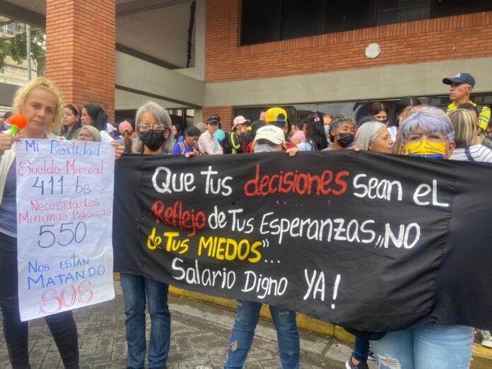 protesta docentes en lara