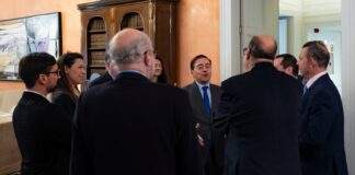Miembros de la Plataforma Unitaria se reunieron con canciller de Portugal