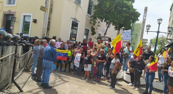 Protesta de maestros en San Fernando