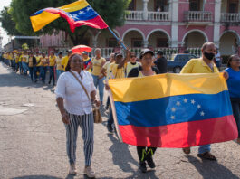 protesta de maestros y trabajadores