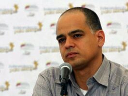 andres izarra