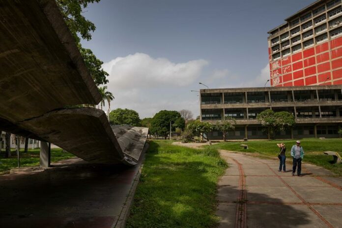 crisis universitaria en Venezuela