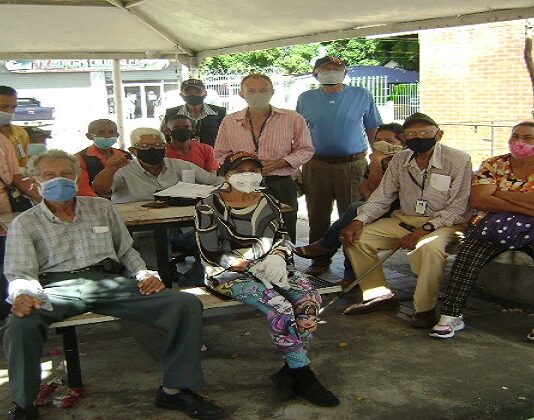 Pensionados y jubilados