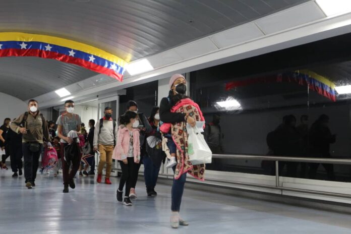 Repatriación de migrantes venezolanos en Chile