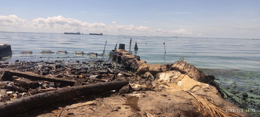 Lago de Maracaibo contaminado