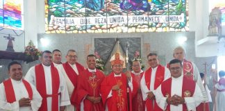 Sacerdotes y diáconos de Trujillo