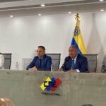 Elvis Amoroso, nuevo presidente del CNE