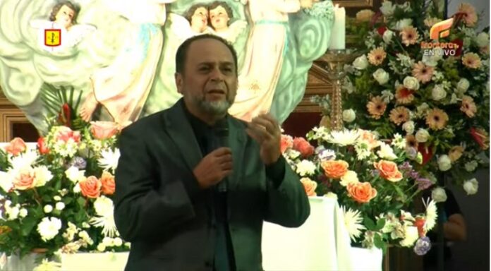 Pedro Morales, serenata a la virgen